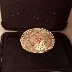 Elegant Gold and Pink Brooch